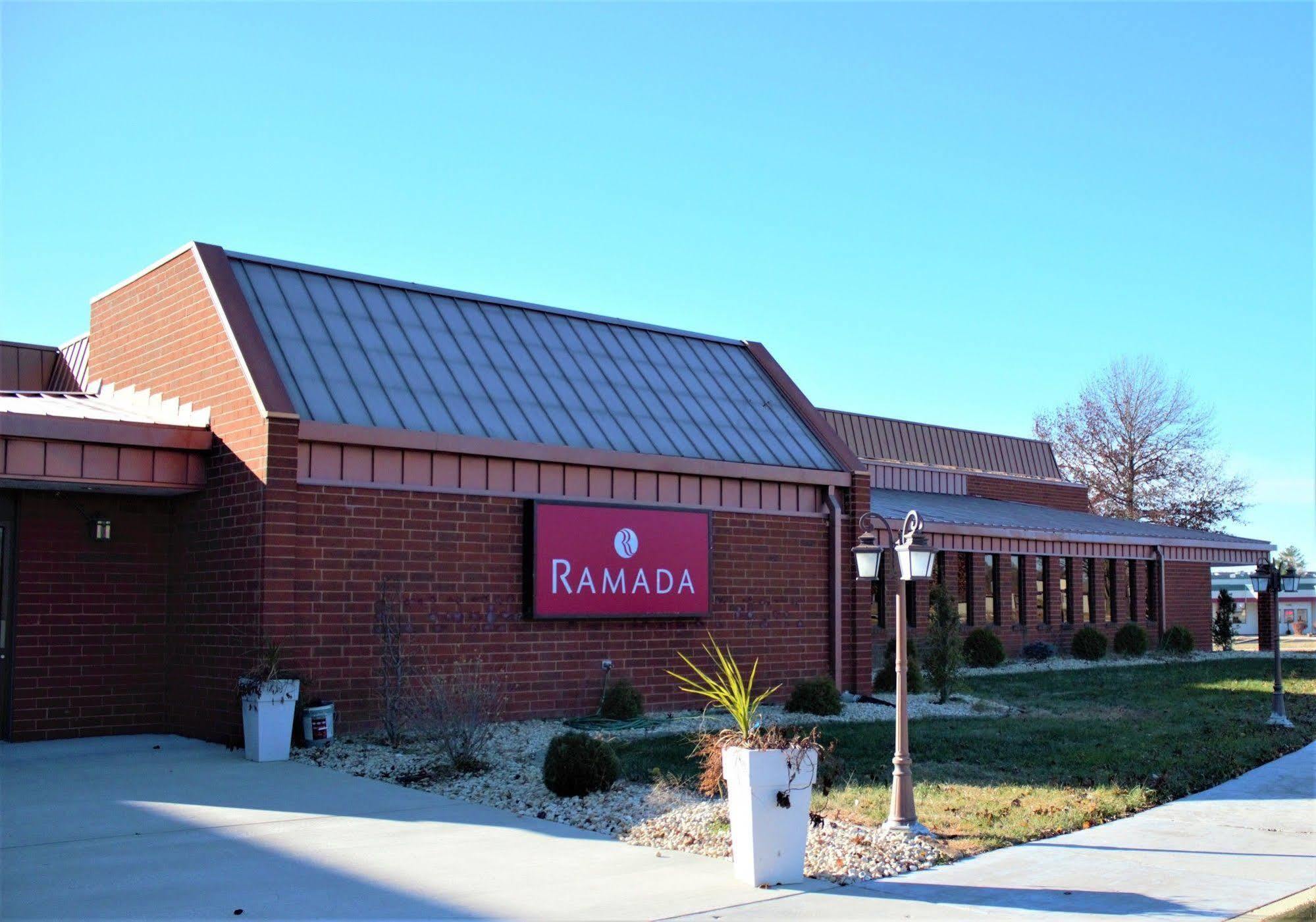 Ramada By Wyndham Wentzville Luaran gambar